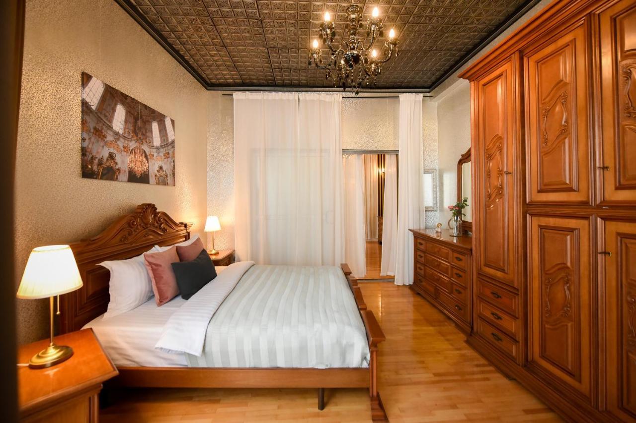 בוקרשט The Museum - Wonderful Super Central Apartment מראה חיצוני תמונה