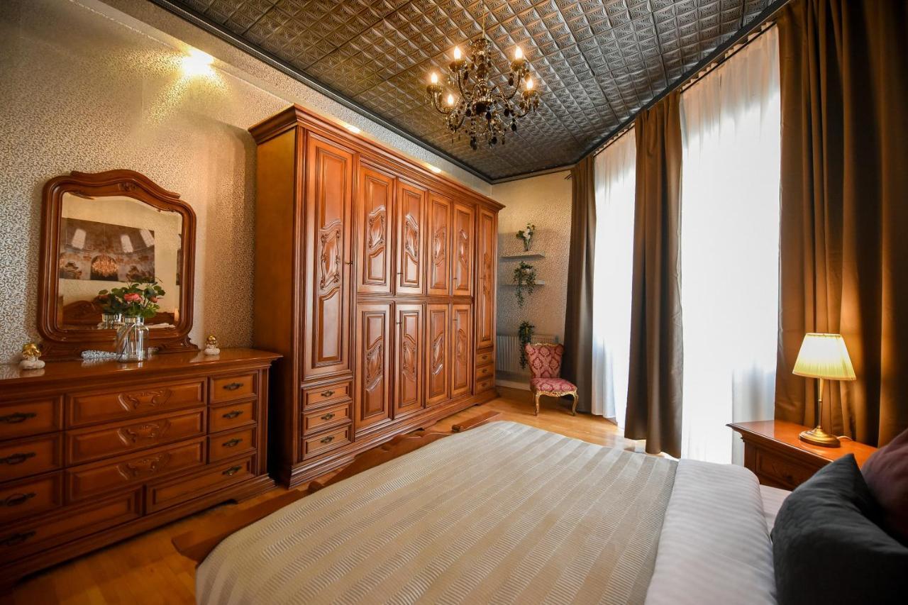 בוקרשט The Museum - Wonderful Super Central Apartment מראה חיצוני תמונה