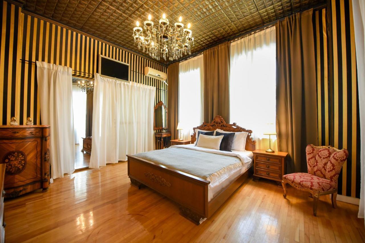 בוקרשט The Museum - Wonderful Super Central Apartment מראה חיצוני תמונה